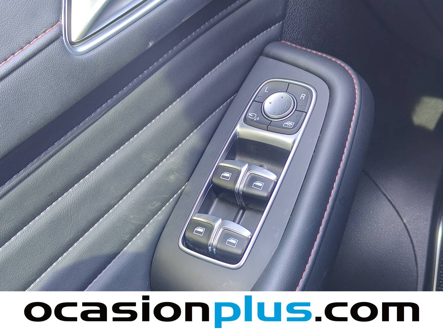 Foto MG HS MG eHS 1.5 T-GDI PHEV Luxury (258 CV)