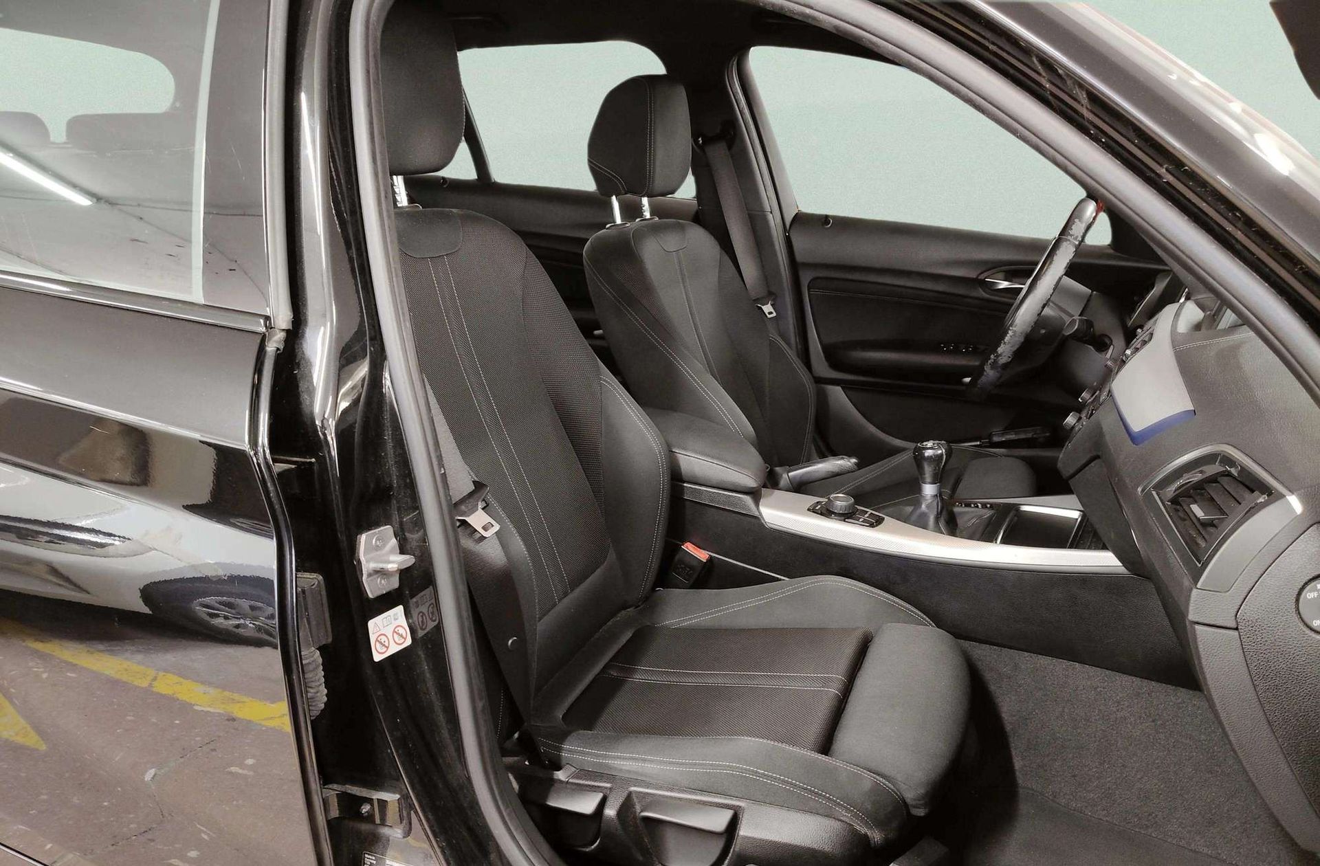 BMW Serie 1 118i Pack M - foto 17