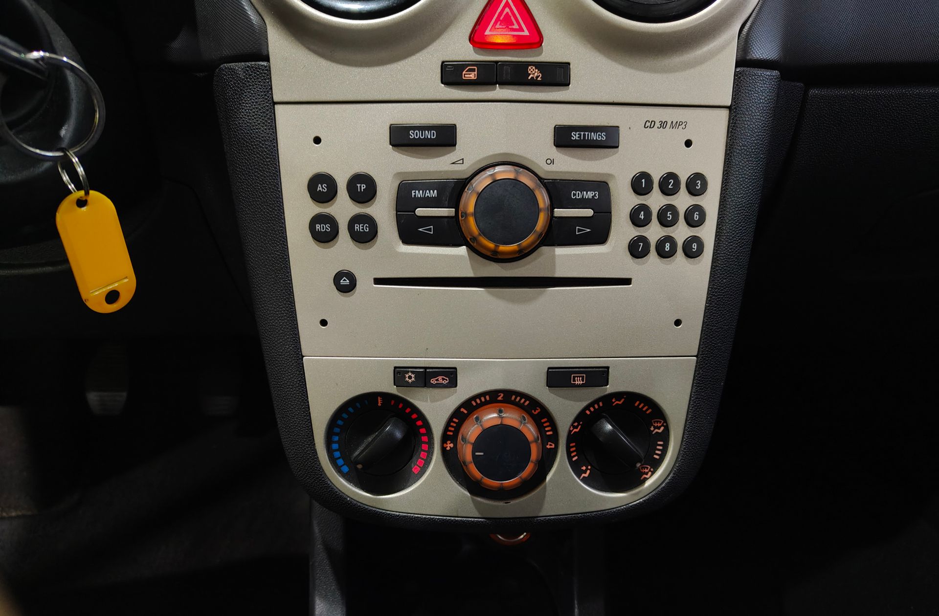 Opel Corsa 1.2 Enjoy - foto 23