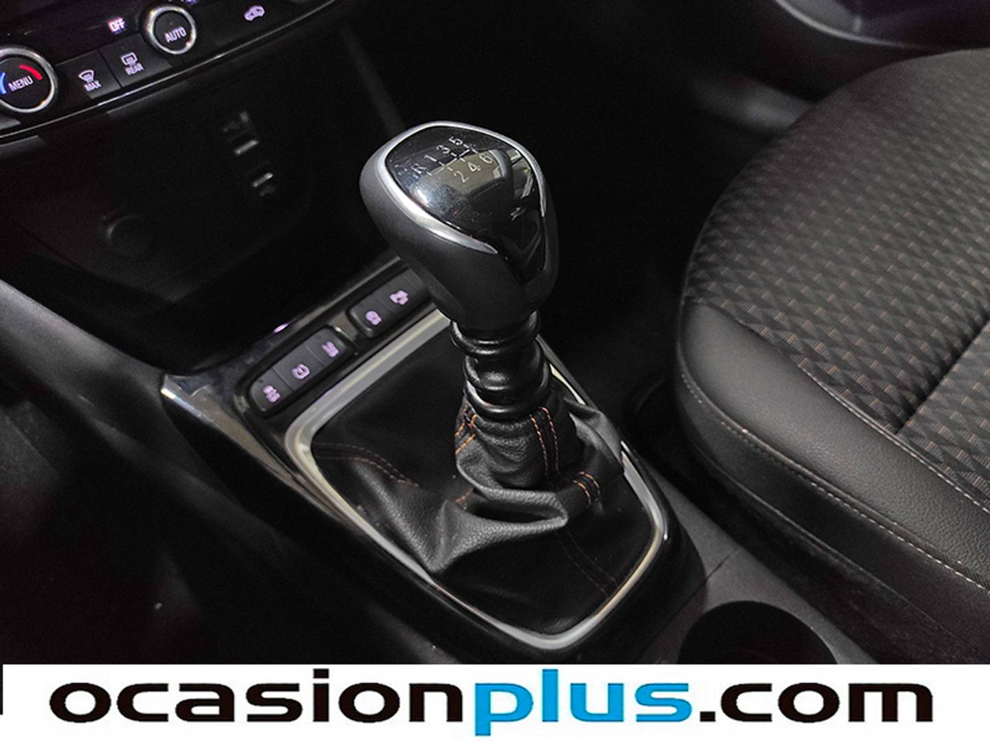 Foto Opel Crossland X Opel Crossland X 1.2 Innovation (130 CV)