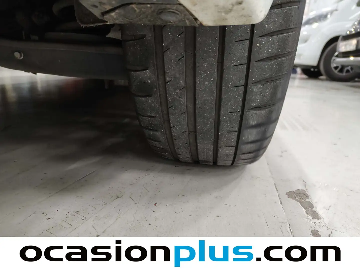 Foto KIA Ceed Kia Ceed 1.6 T-GDi GT (204 CV)