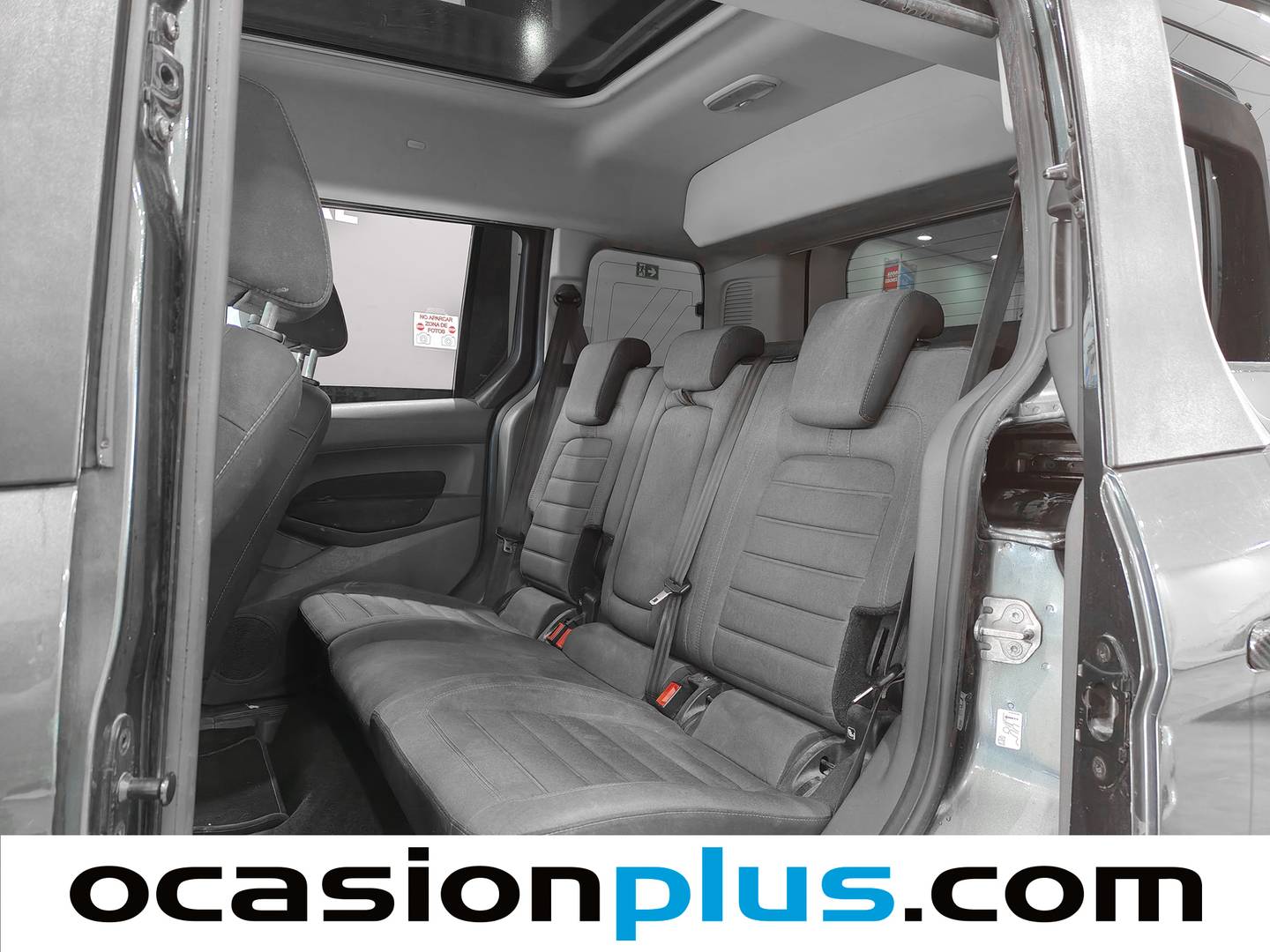 Foto asientos traseros Ford Tourneo Connect Ford Tourneo Connect 1.0 EcoBoost Titanium (100 CV)