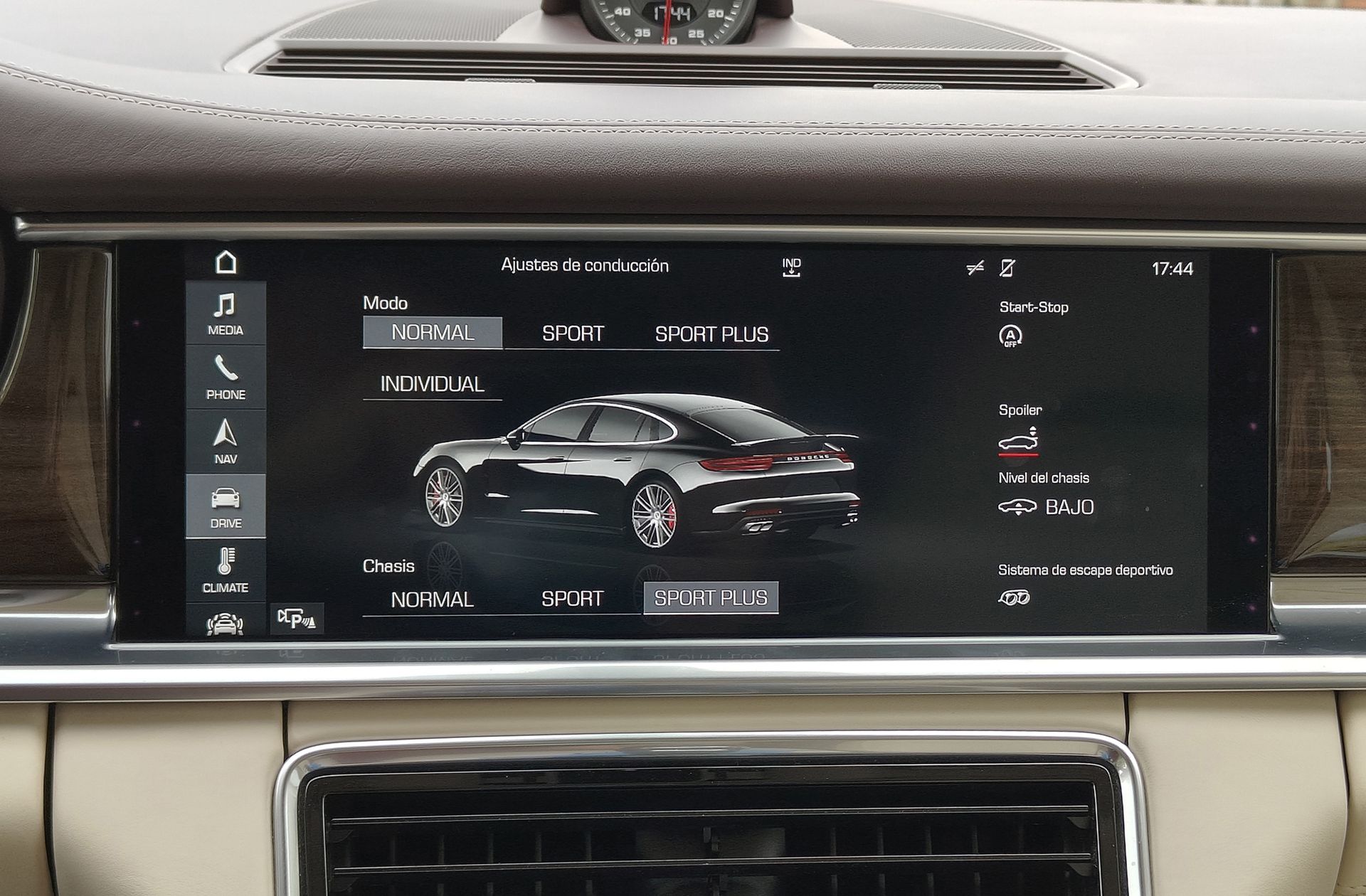 Porsche Panamera Turbo - foto 14