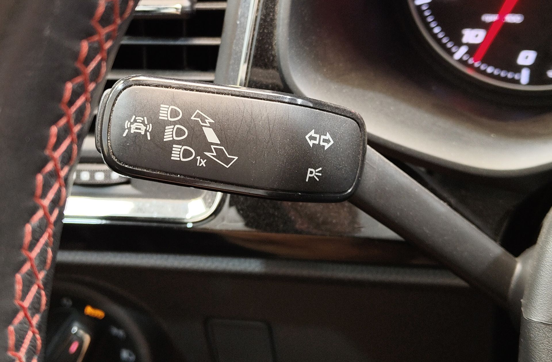 SEAT Ateca 1.4 EcoTSI FR 4Drive - foto 33