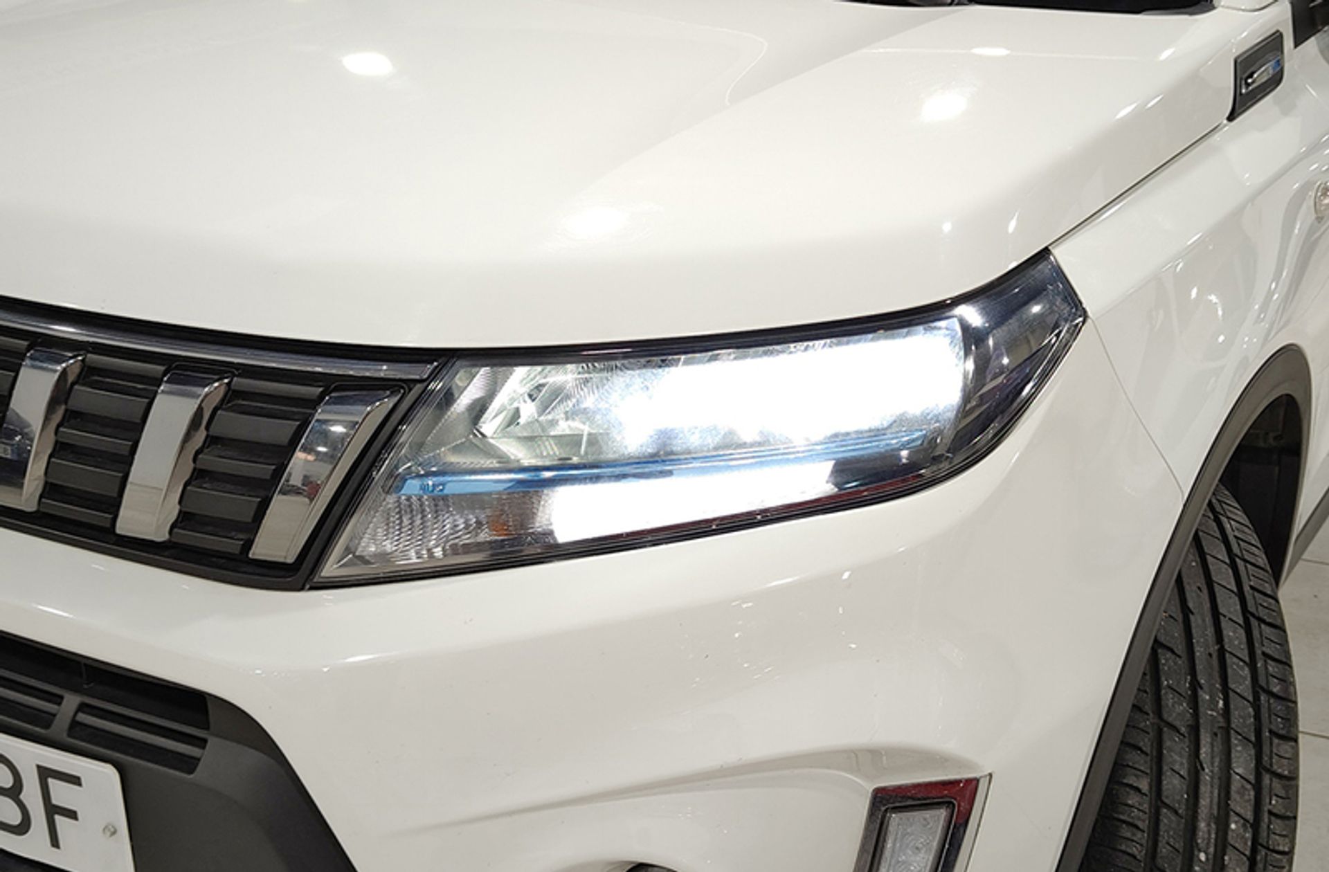 Suzuki Vitara 1.4 Turbo Mild Hybrid GLE - foto 13