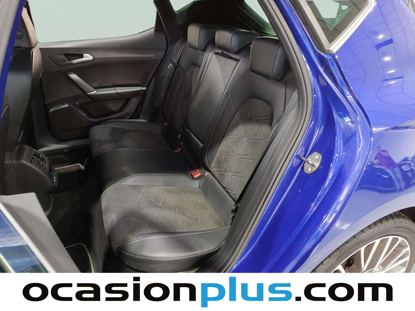 Foto asientos traseros Seat León Seat León 1.5 TGI GNC S&S Xcellence DSG (130 CV)
