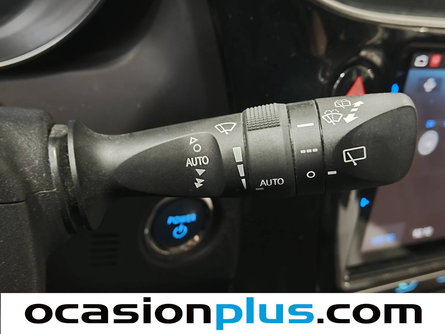 Accesorios del Toyota Auris Toyota Auris 140H Hybrid Touring Sports Feel!  (136 CV)