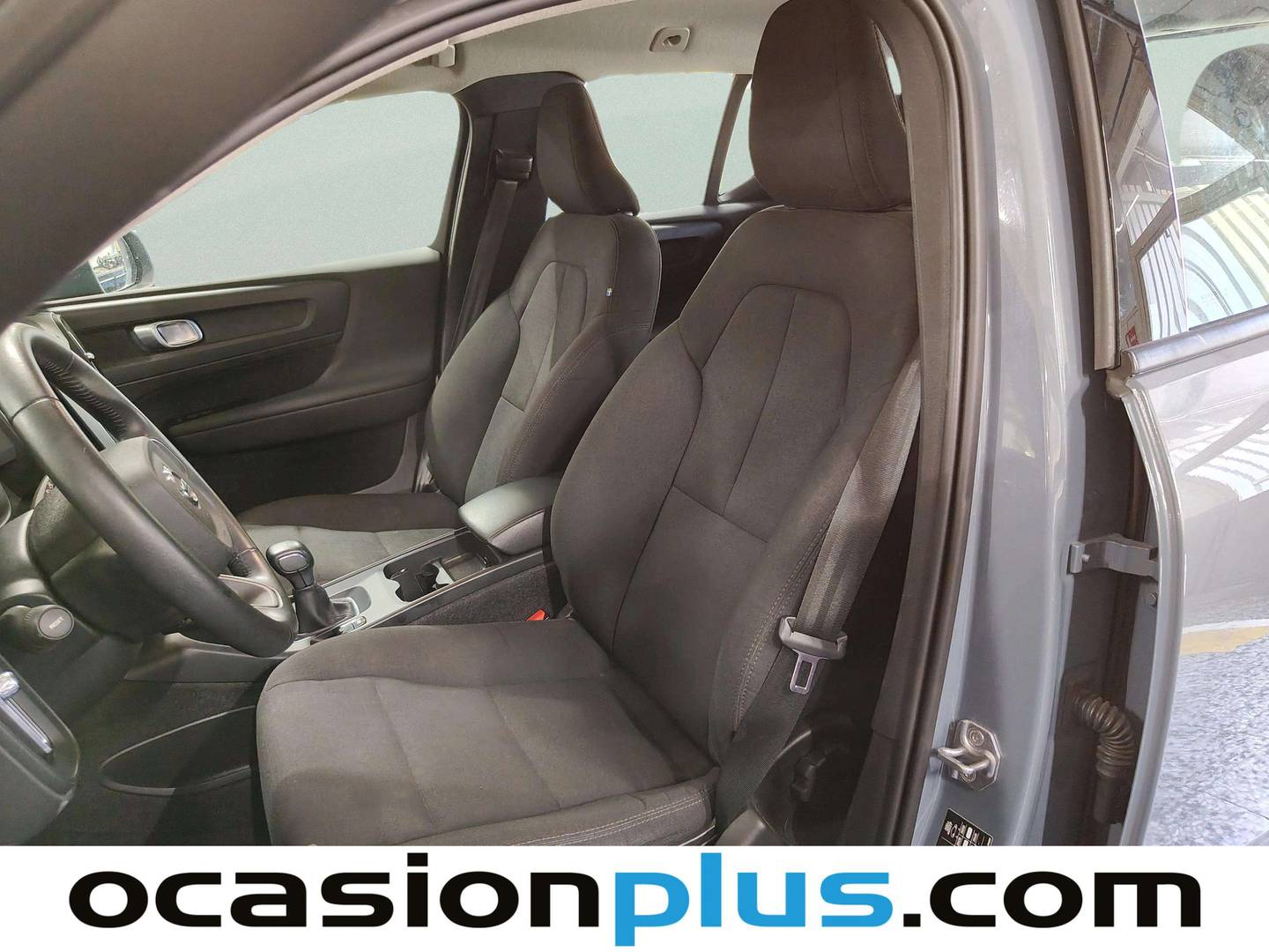 Foto asientos delanteros Volvo XC40 Volvo XC40 T2 Momentum Core (129 CV)