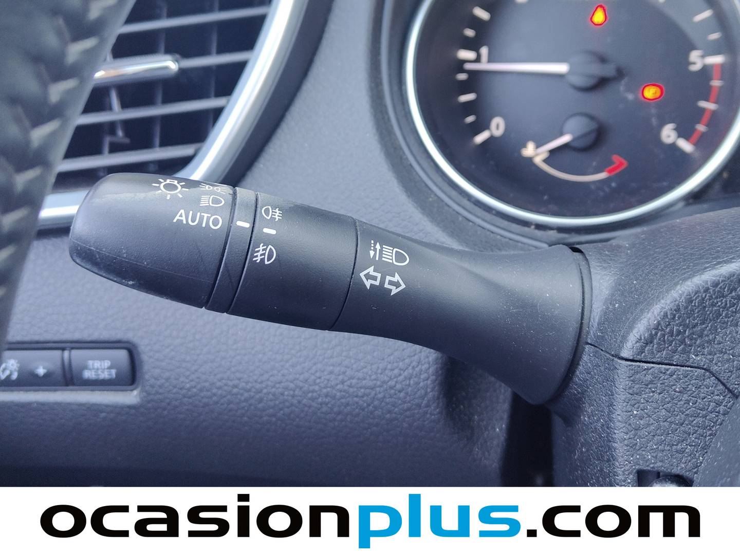 Acabados Nissan QASHQAI Nissan Qashqai dCi 115 N-Connecta (115 CV)