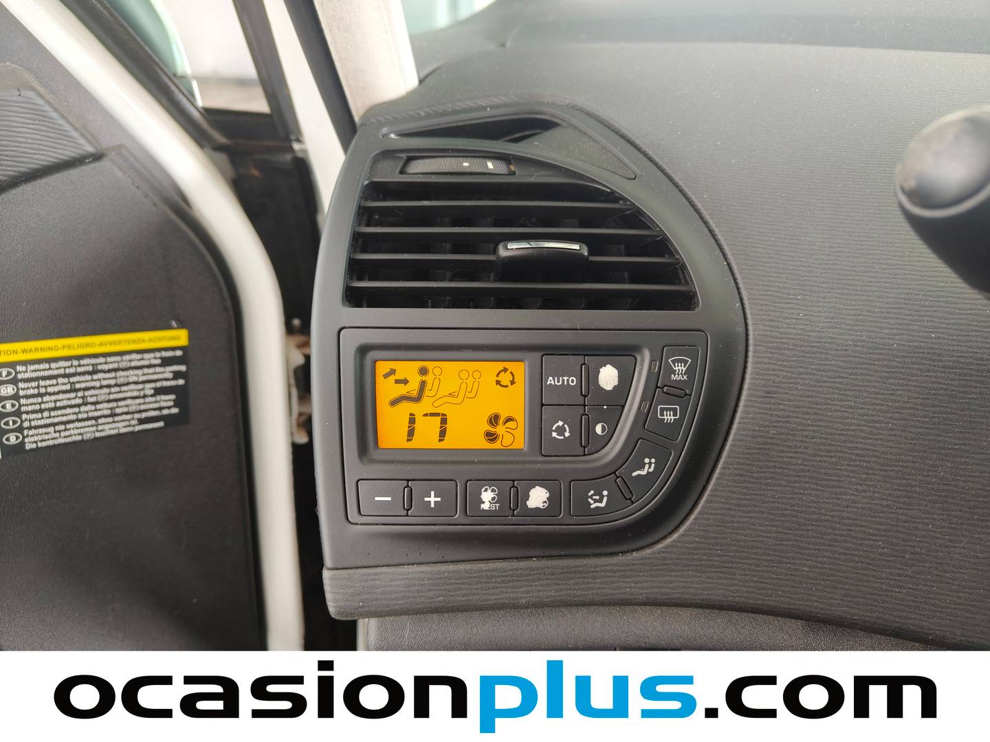 Equipamiento del Citroën Grand C4 Picasso Citroën Grand C4 Picasso 1.6 HDI 110cv Tonic 7 Plazas (112 CV)