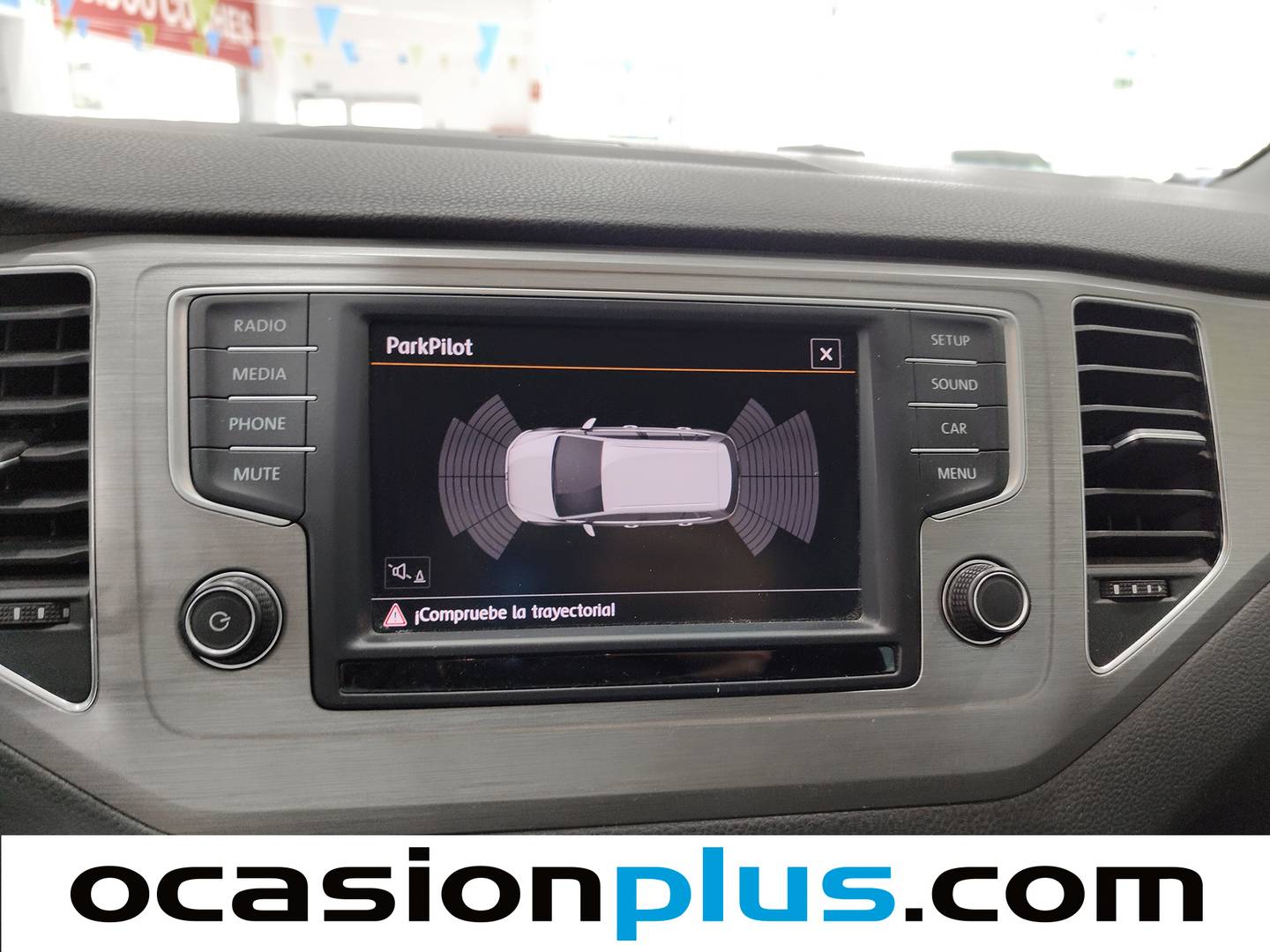 Equipamiento del Volkswagen Golf Sportsvan Volkswagen Golf Sportsvan Advance 1.4 TSI BMT (125 CV) DSG