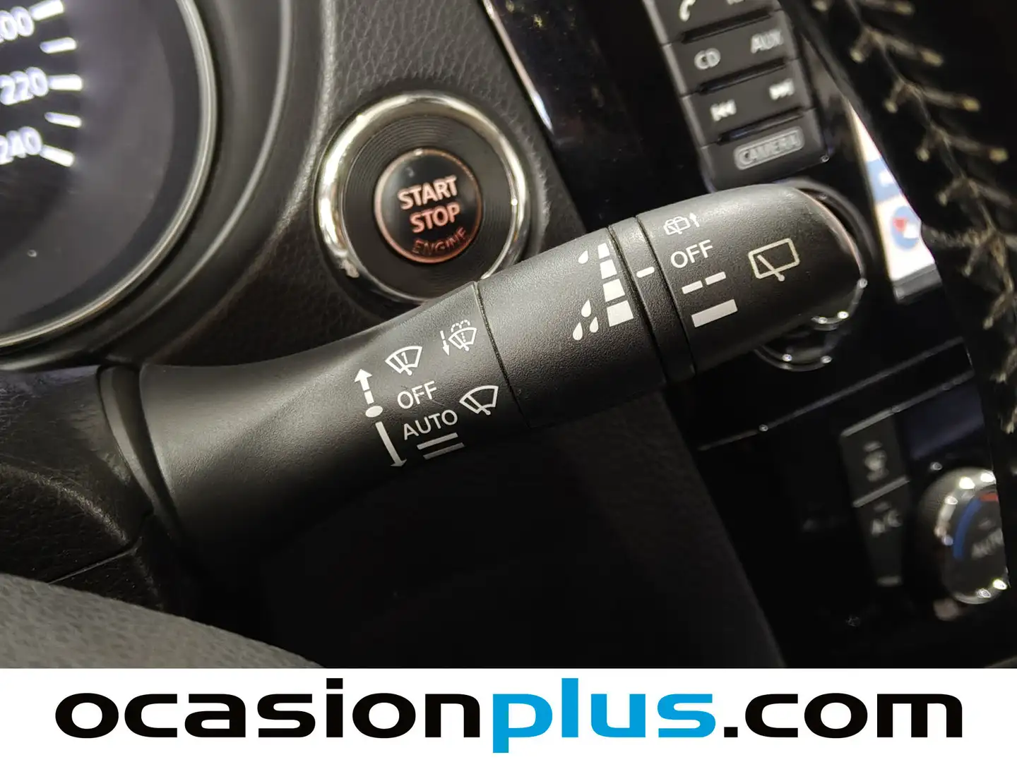 Foto Nissan QASHQAI Nissan Qashqai 1.2 DIG-T S&S 360 4X2 (115 CV)