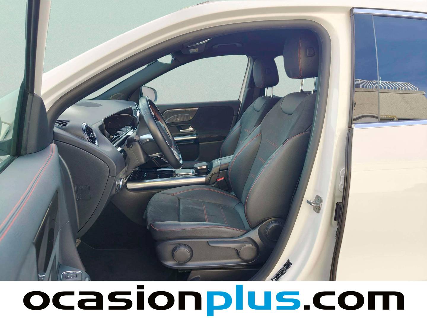 Foto asientos delanteros Mercedes GLA Mercedes GLA 200 (163 CV)
