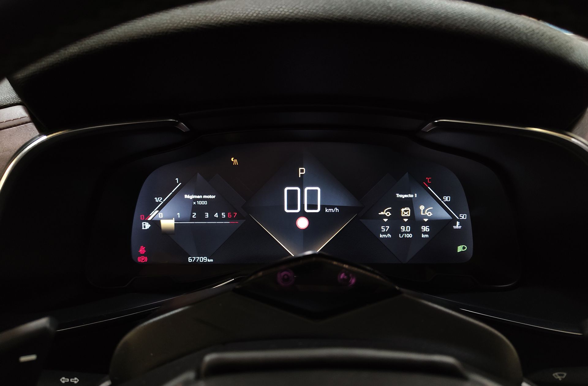 DS DS 7 Crossback La Première THP EAT8 - foto 33