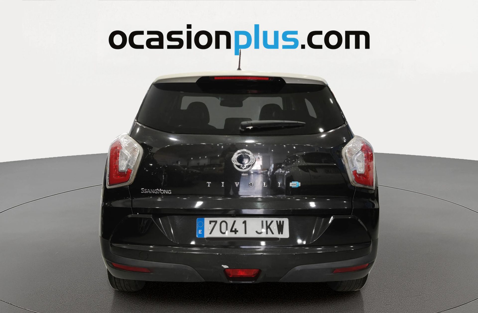 SsangYong Tivoli 1.6 D16T Limited 4x2 - foto 13