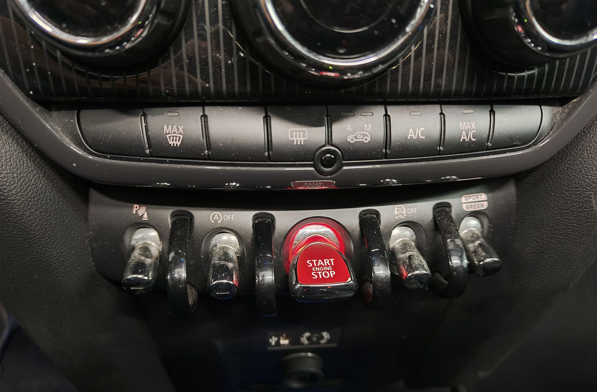 MINI Countryman Cooper SD - foto 28
