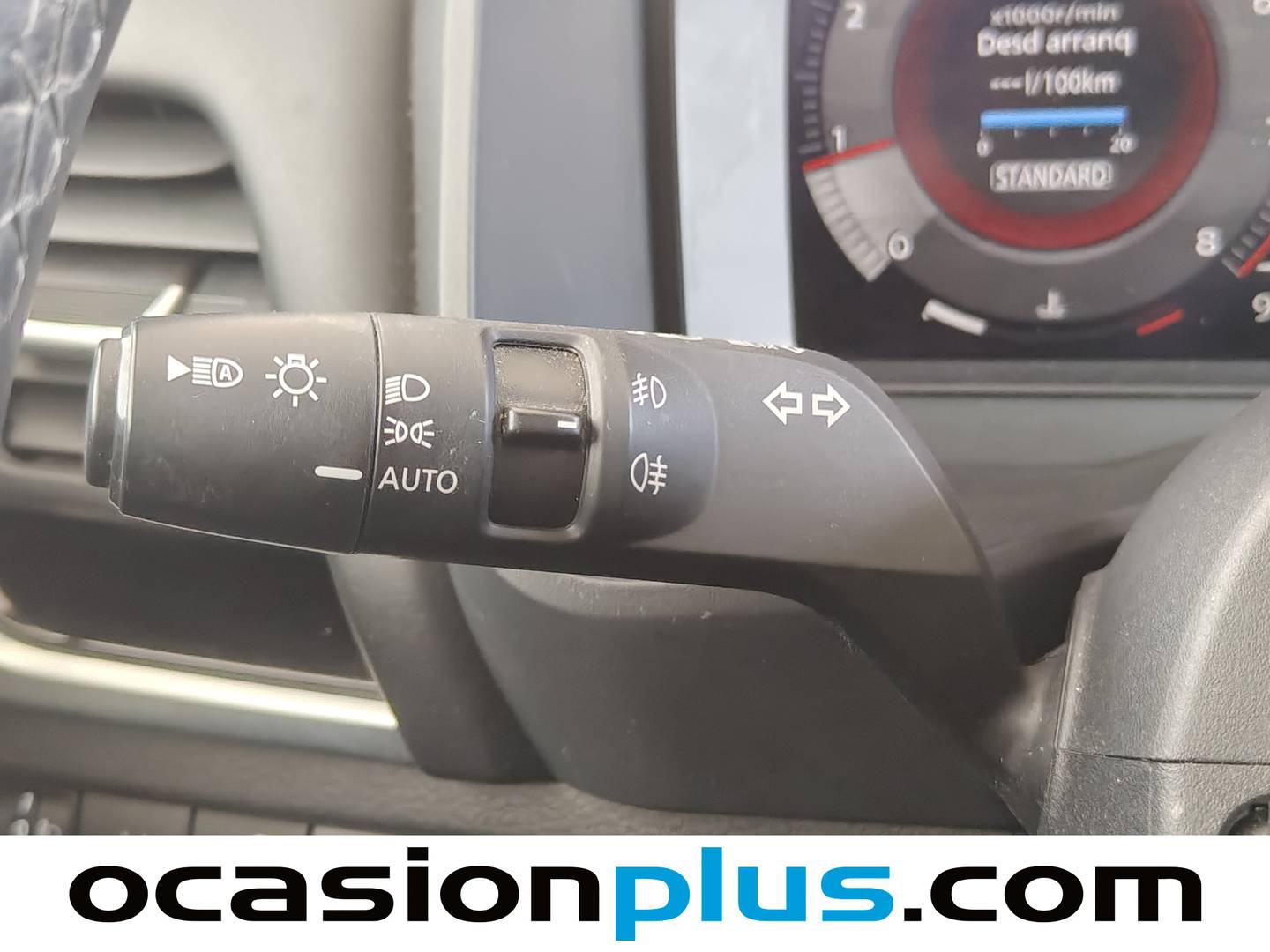 Nissan QASHQAI Nissan Qashqai DIG-T 140 mHEV N-Connecta 4x2 (140 CV) seminuevo