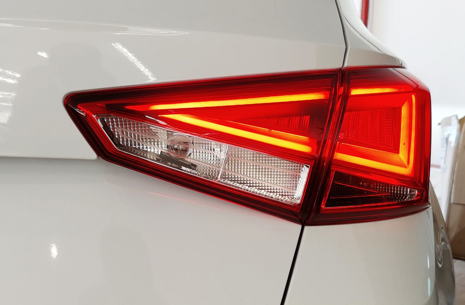 SEAT Arona 1.5 TSI FR XL DSG - foto 22