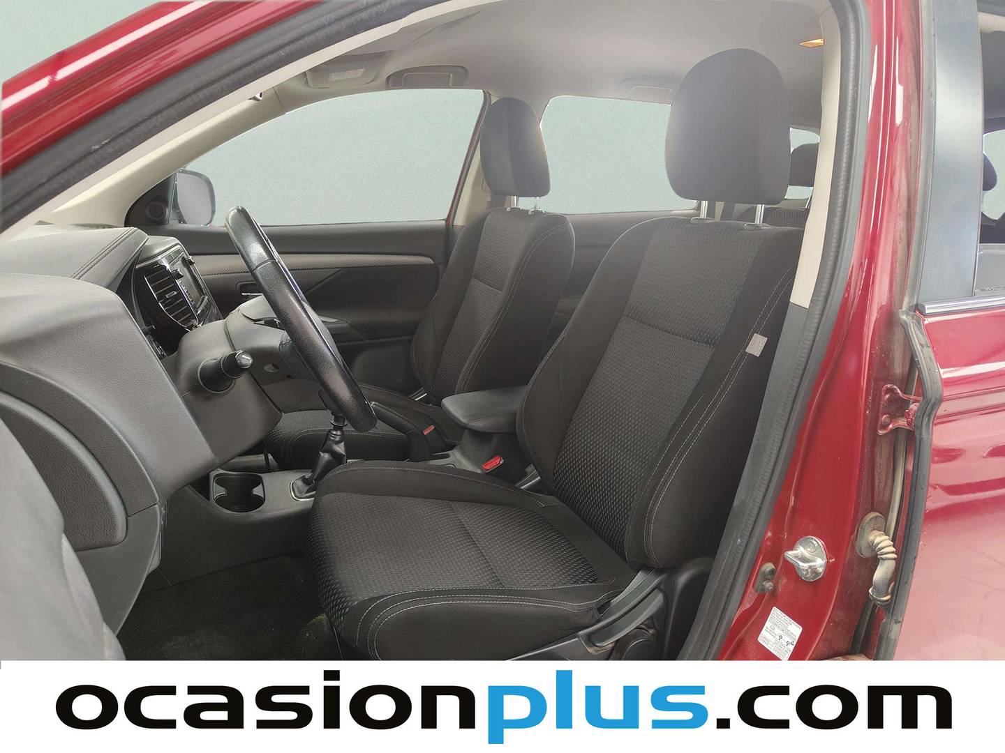 Foto asientos delanteros Mitsubishi Outlander Mitsubishi Outlander 220 DI-D Motion 2WD (150 CV) 7 Plazas