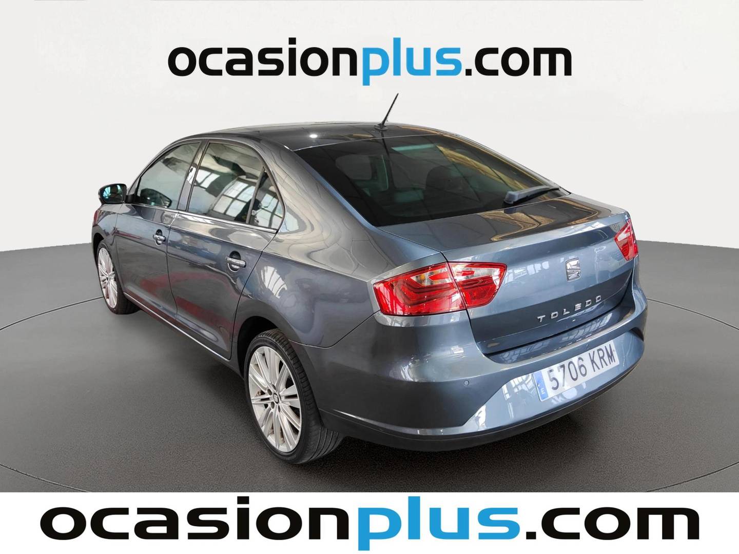 Foto trasera Seat Toledo Seat Toledo 1.0 TSI S&S Xcellence Edition (110 CV) izquierda