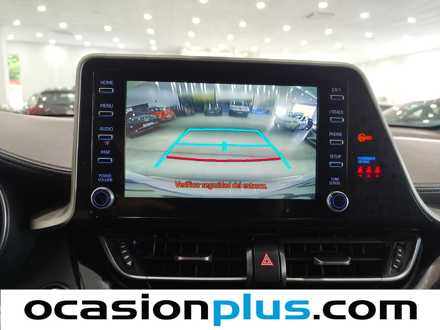 Extras y acabados del Toyota C-HR Toyota C-HR 1.8 125H Active (122 CV)