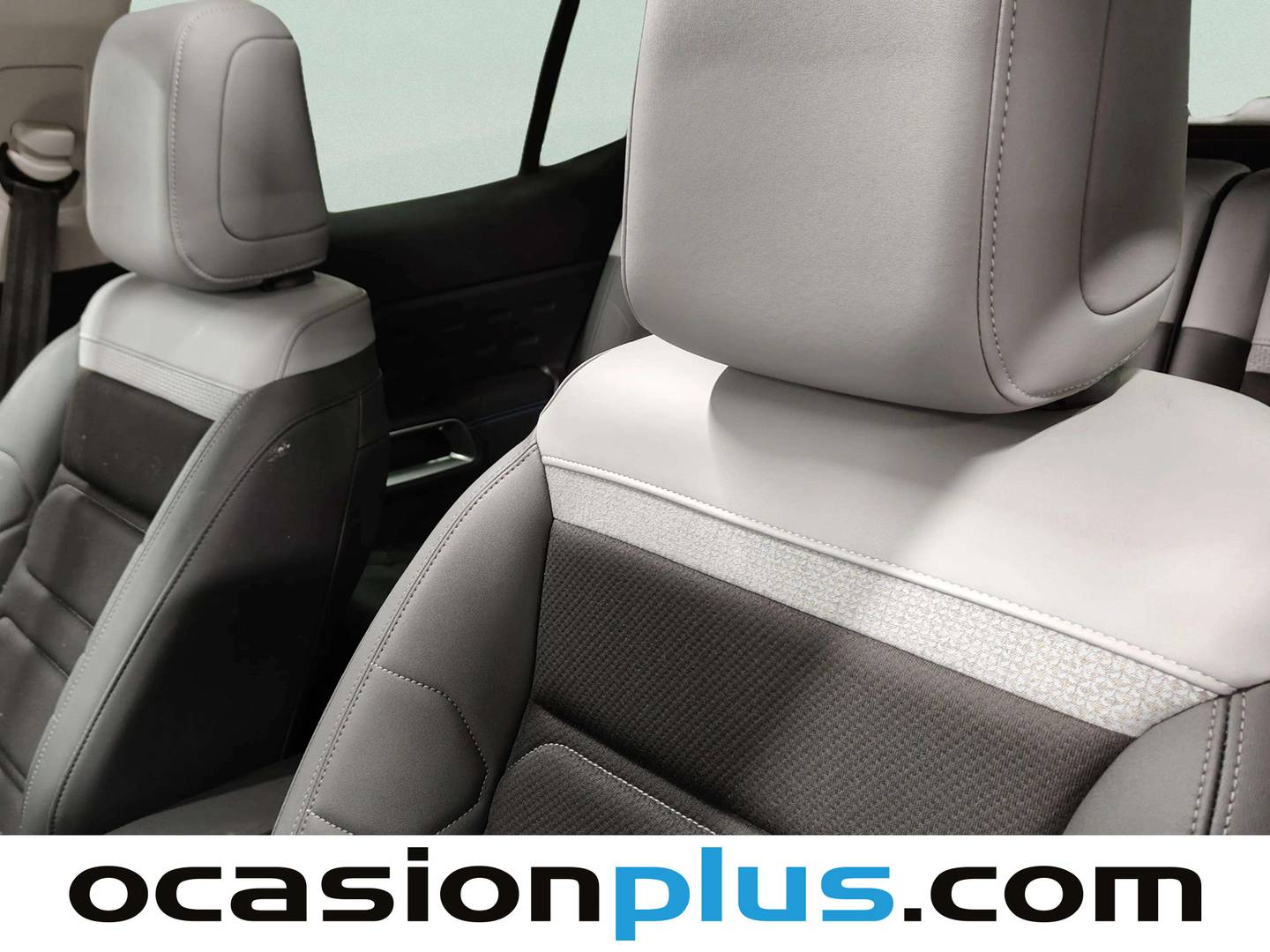 Foto Citroën C5 Aircross Citroen C5 Aircross Hybrid Plug-in Hybrid Max e-EAT8  (180 CV)