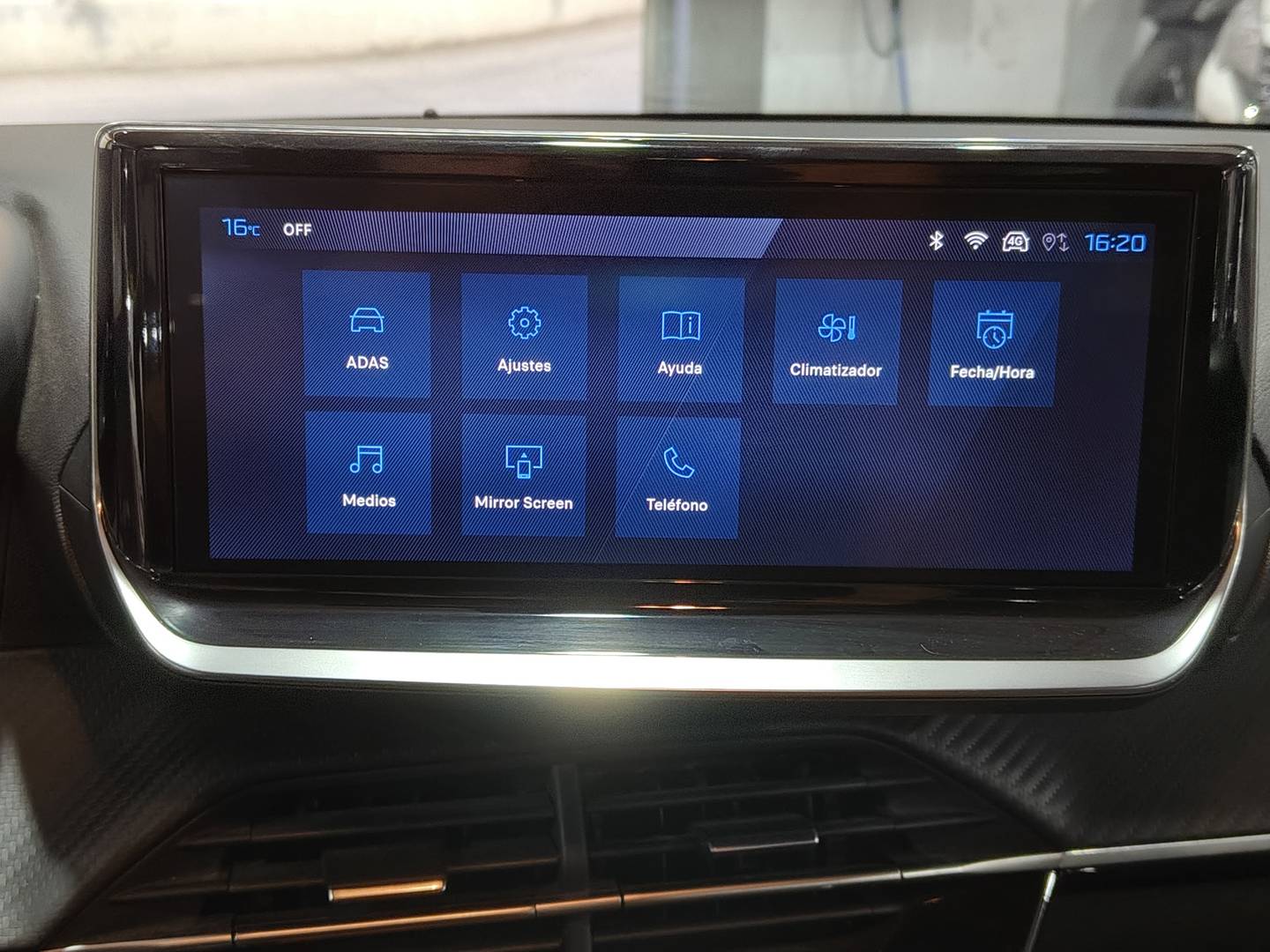 Foto Peugeot 208 Peugeot 208 PureTech 100 Allure (100 CV)