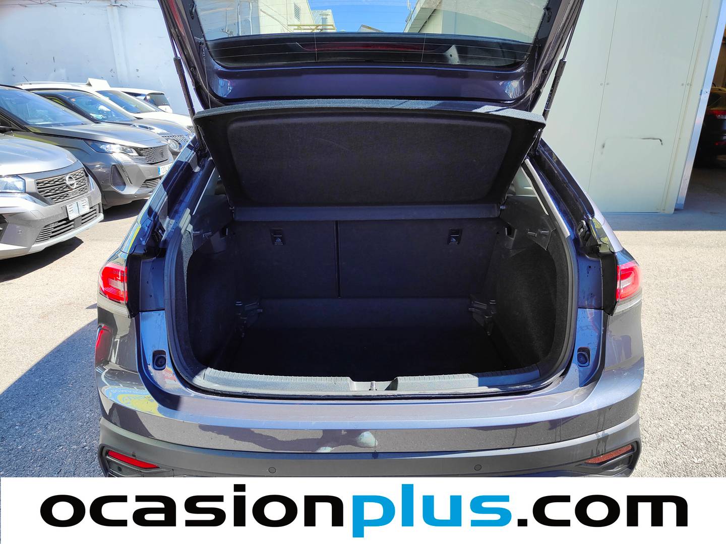 Fotos maletero Volkswagen Taigo Volkswagen Taigo "Más" 1.0 TSI (115 CV) DSG