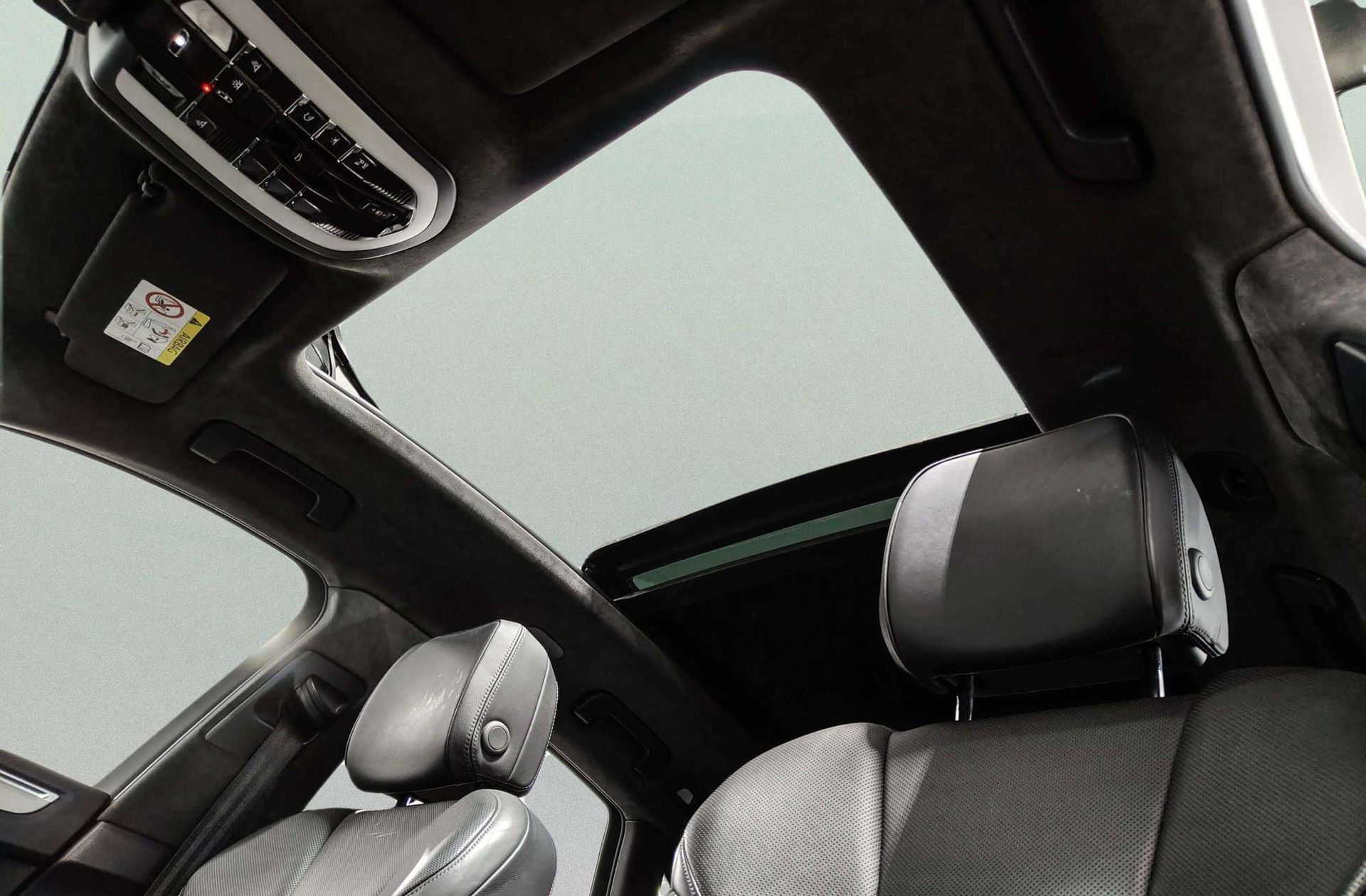 Porsche Macan Turbo - foto 7