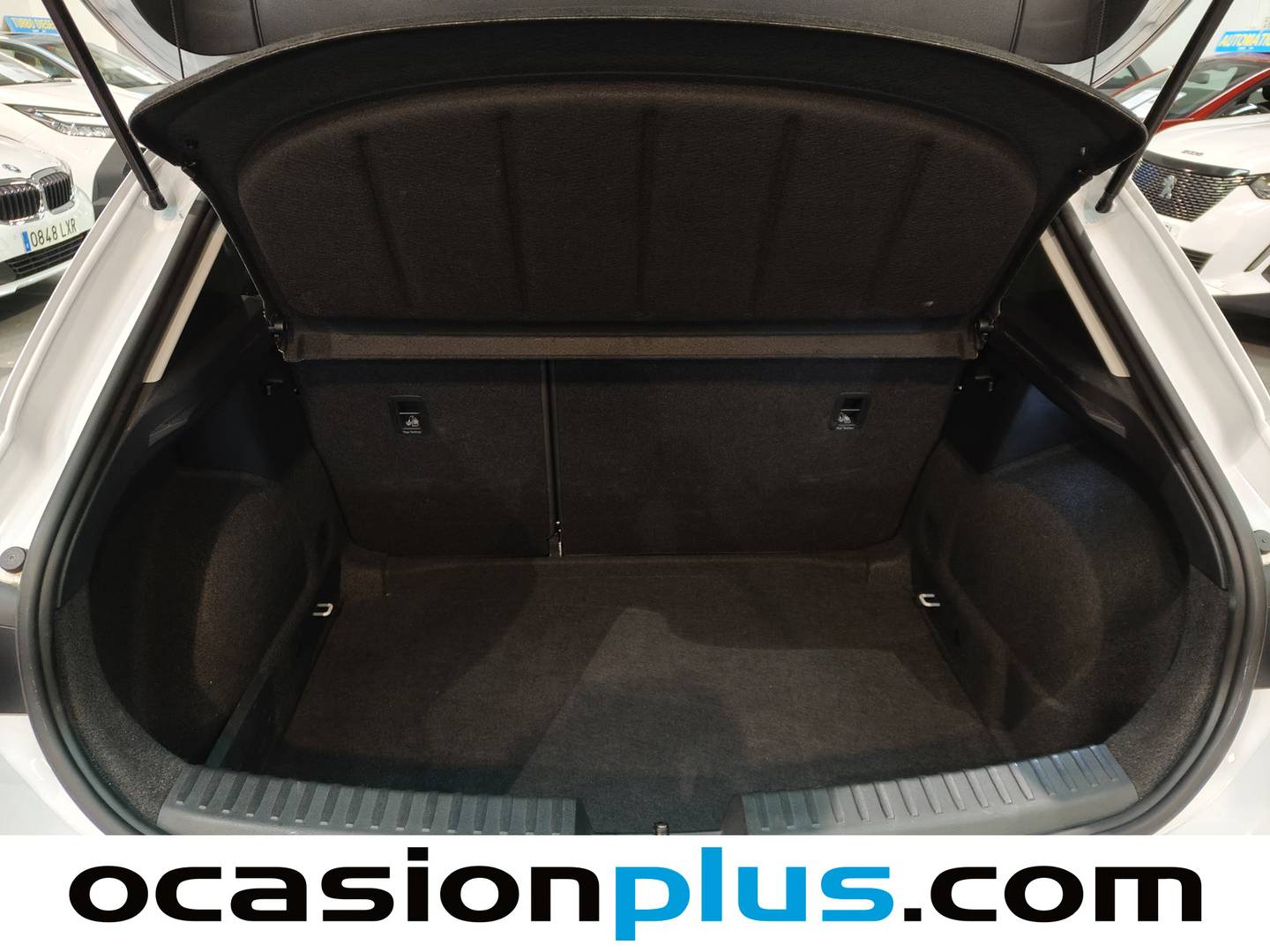 Foto Seat León SEAT León 1.5 TSI S&S Style 25 Aniversario (116 CV)