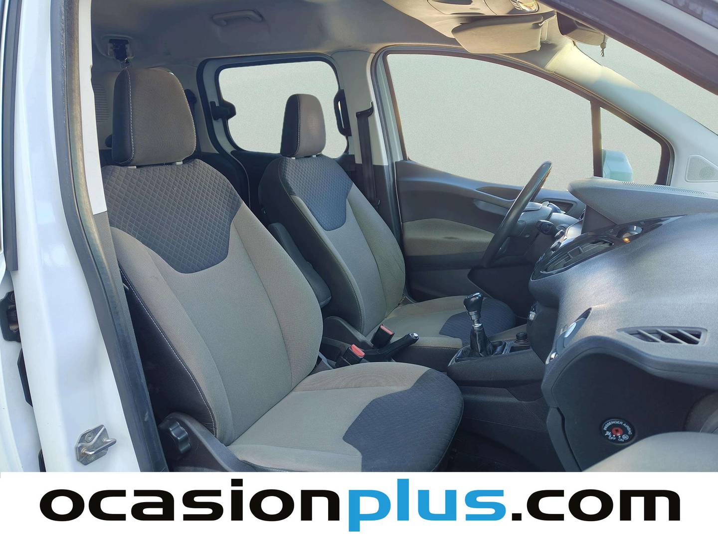 Ford Tourneo Courier Ford Tourneo Courier 1.0 EcoBoost Titanium (100 CV) km 0