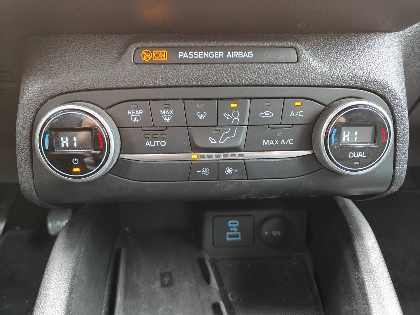 Foto Ford Focus Ford Focus 1.0 Ecoboost MHEV Active (155 CV)