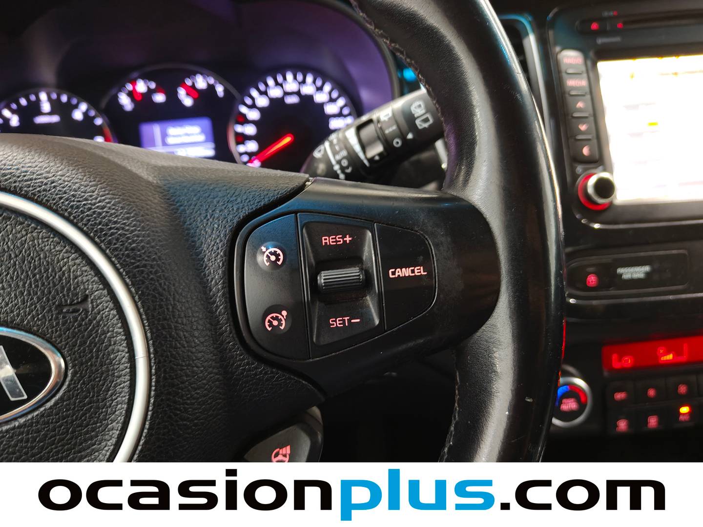 KIA Carens KIA Carens 1.7 CRDi VGT UEFA Euro2016 Eco-Dynamics (115 CV) al mejor precio