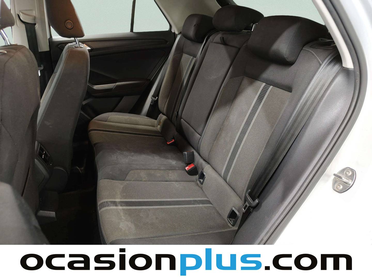 Foto asientos traseros Volkswagen T-Roc Volkswagen T-Roc Advance 1.5 TSI EVO (150 CV) DSG