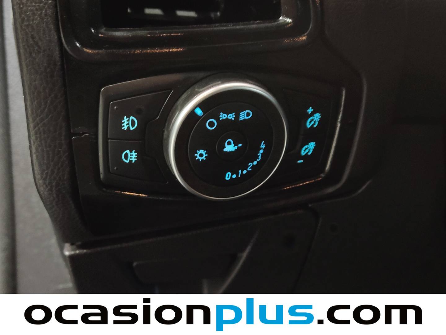 Extras y acabados del Ford Focus Ford Focus 1.0 Ecoboost S&S Trend+ (125 CV)