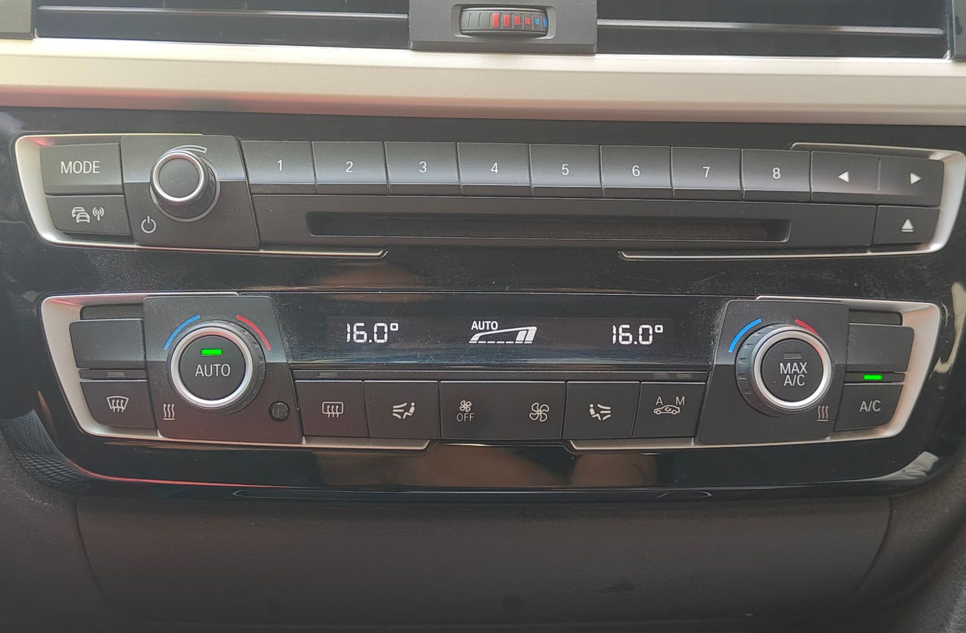 BMW Serie 3 320d Touring - foto 28