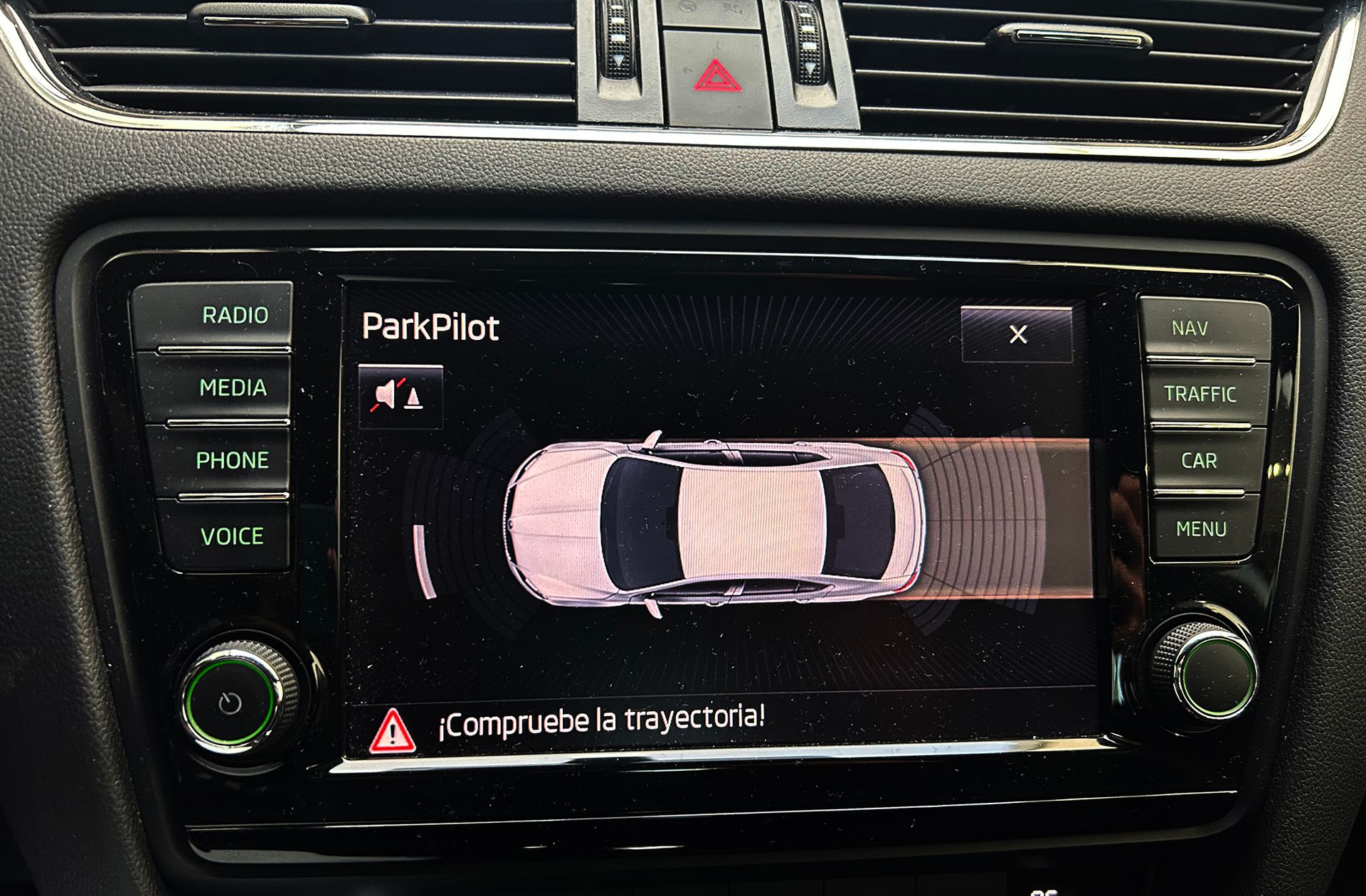 Škoda Octavia 2.0 TDI RS DSG - foto 8