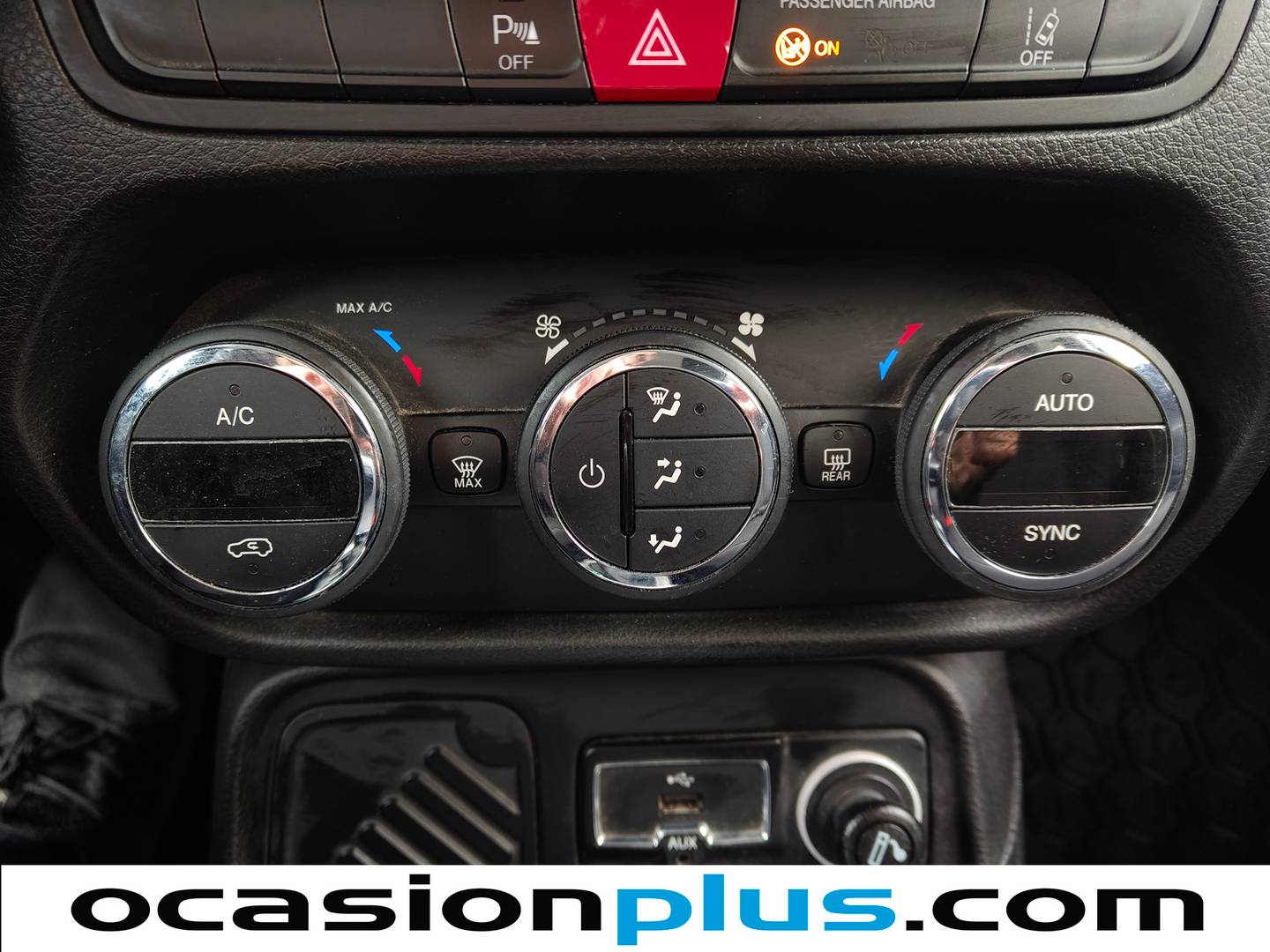 Acabados Jeep Renegade Jeep Renegade 1.6 Multijet Limited 4x2 DDCT (120 CV)