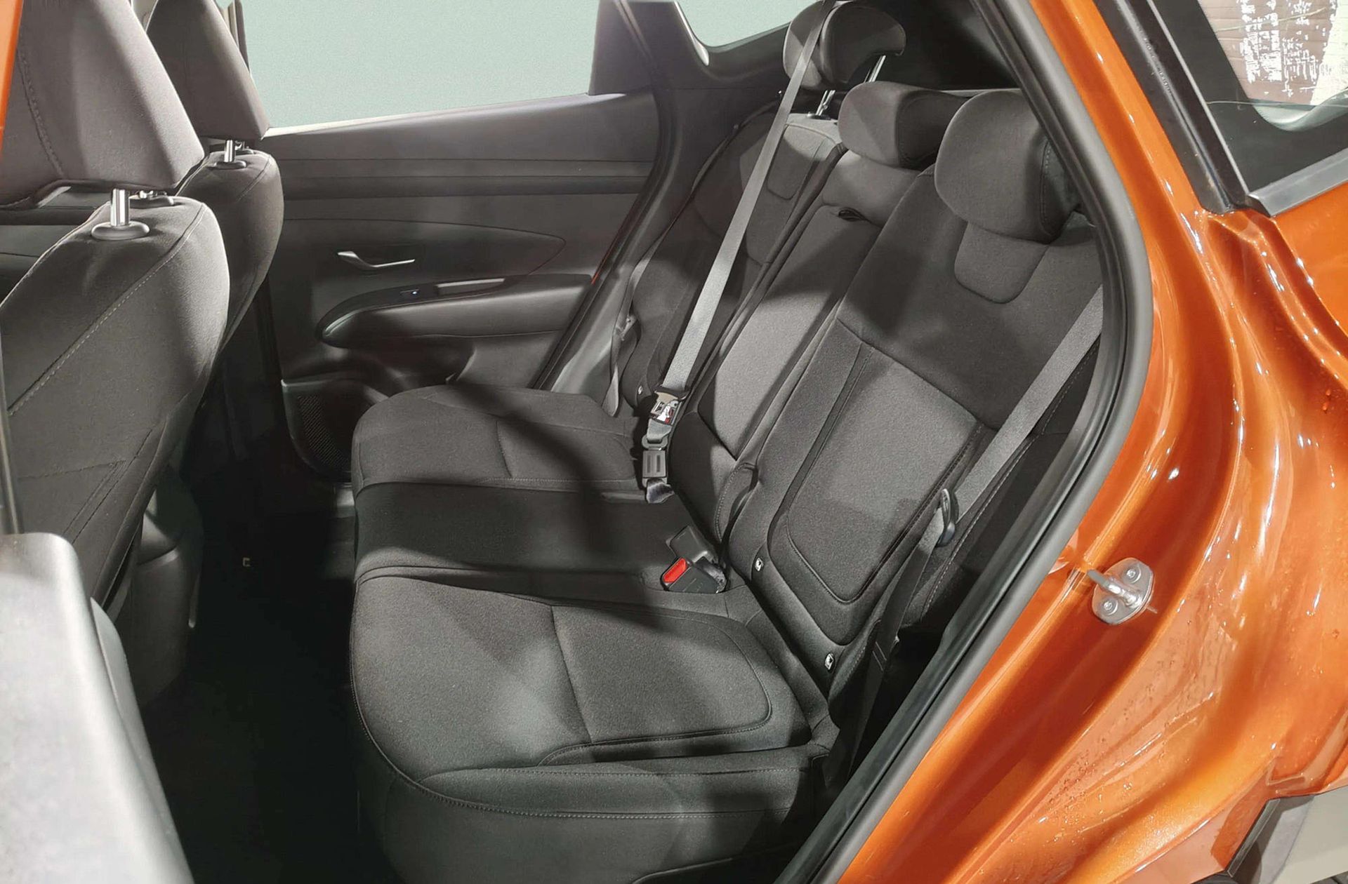 Hyundai Tucson 1.6T HEV Klass - foto 12