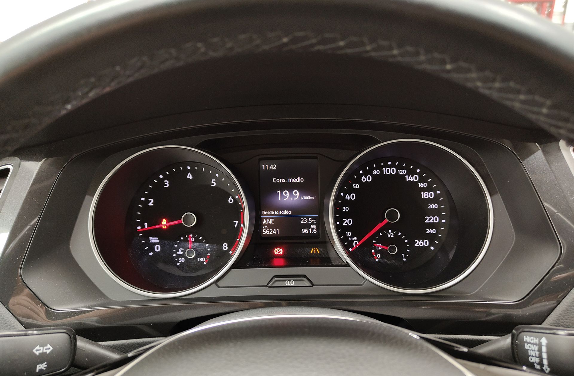 Volkswagen Tiguan Advance 1.5 TSI - foto 24