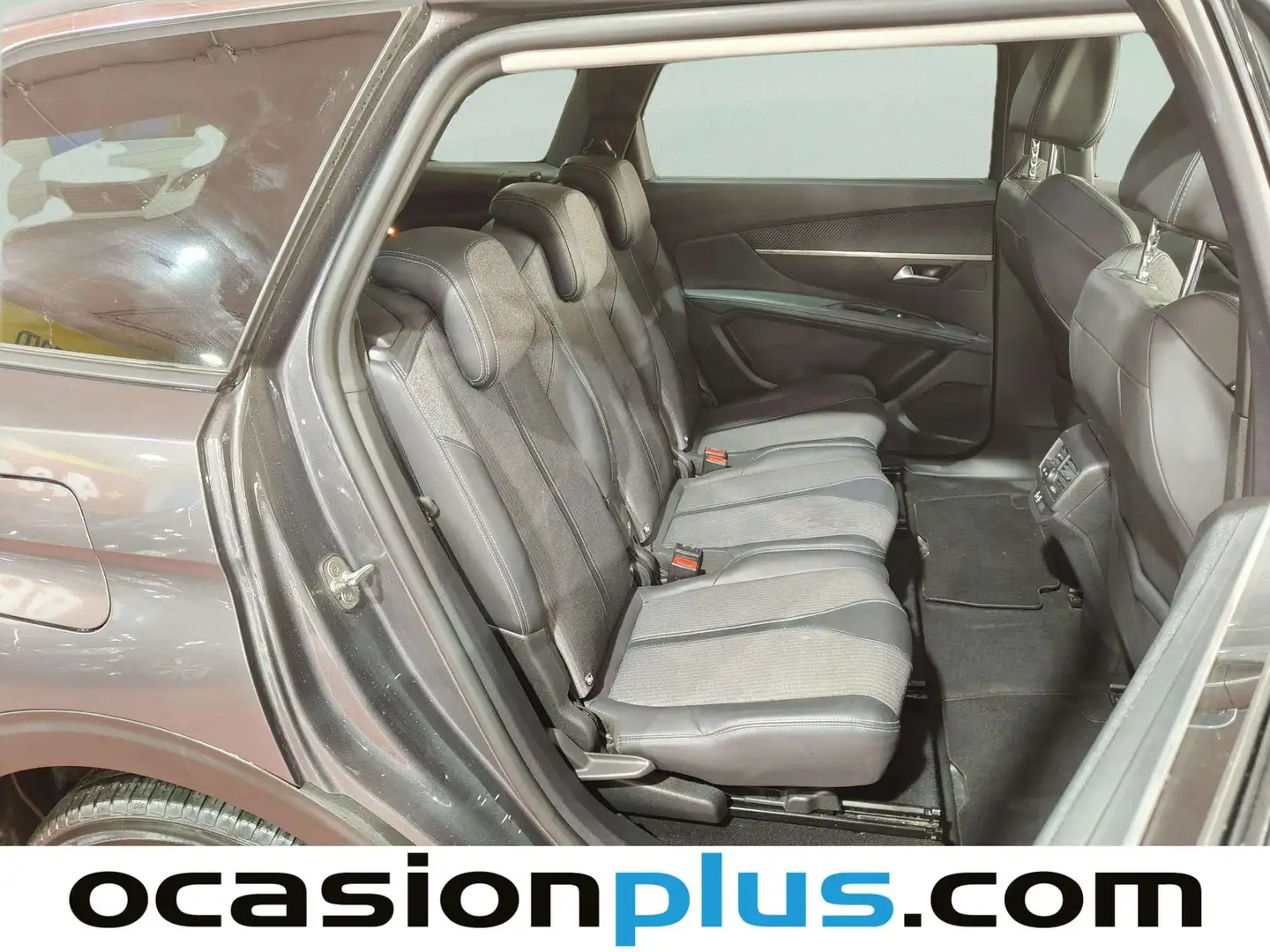 Foto Peugeot 5008 Peugeot 5008 PureTech 130 S&S Allure EAT8 (130 CV) 7 Plazas