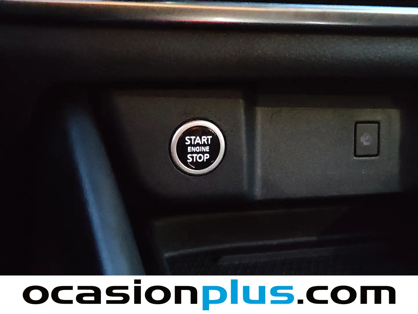 Foto Nissan QASHQAI Nissan Qashqai DIG-T 160 mHEV N-Connecta 4x4 Xtronic (158 CV)