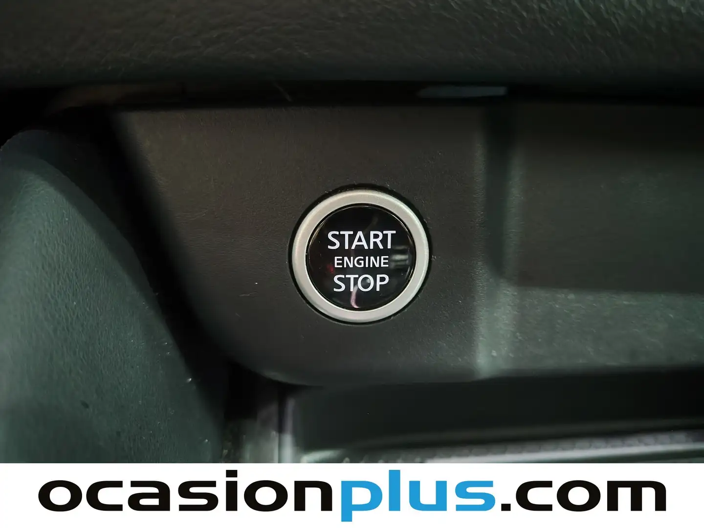 Foto Nissan QASHQAI Nissan Qashqai DIG-T 140 mHEV N-Connecta 4x2 (140 CV)