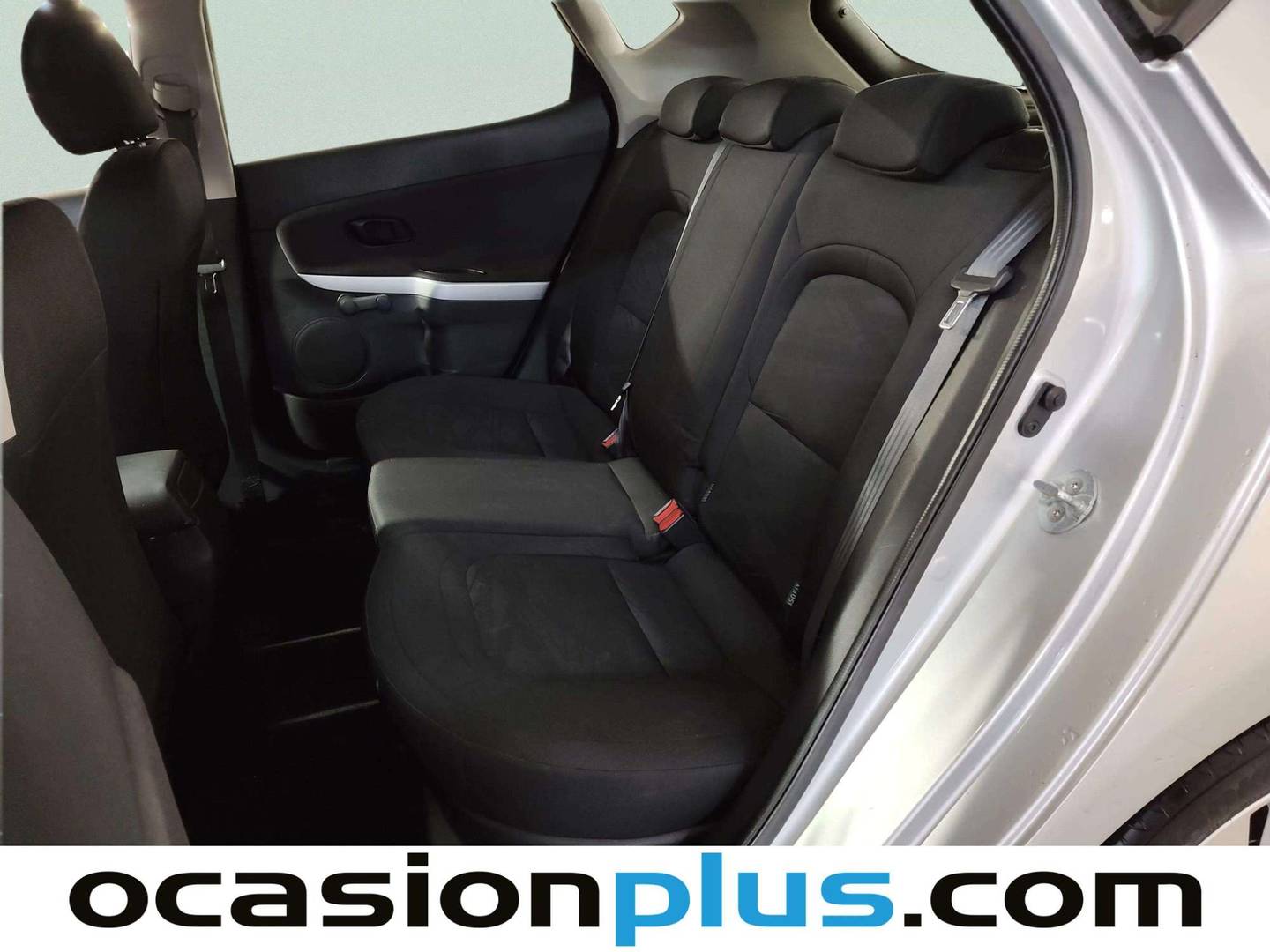 Foto asientos traseros KIA Ceed KIA Ceed 1.4 CRDi WGT Business (90 CV)
