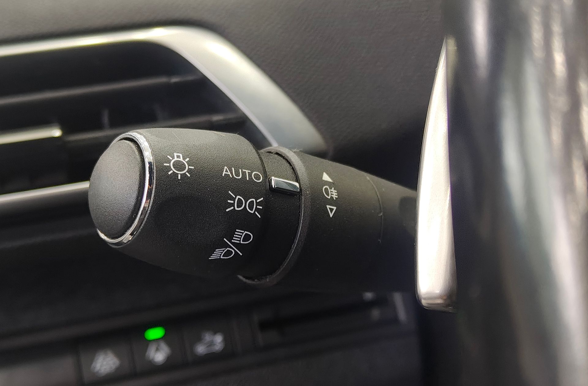 Peugeot 5008 BlueHDi 180 GT EAT8 7 plazas - foto 31