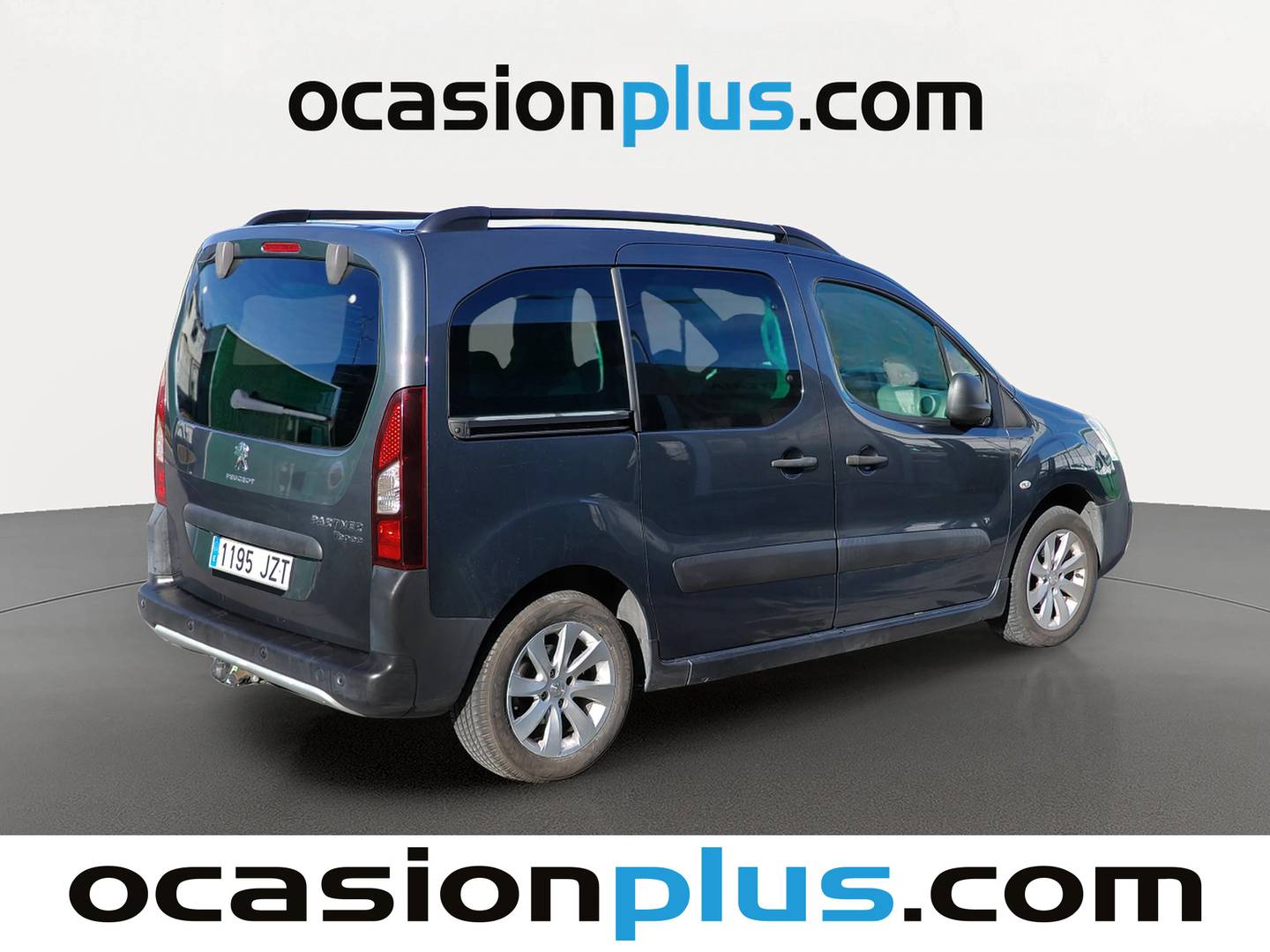 Foto Peugeot Partner Peugeot Partner Tepee 1.6 BlueHDi 100 Outdoor (100 CV)