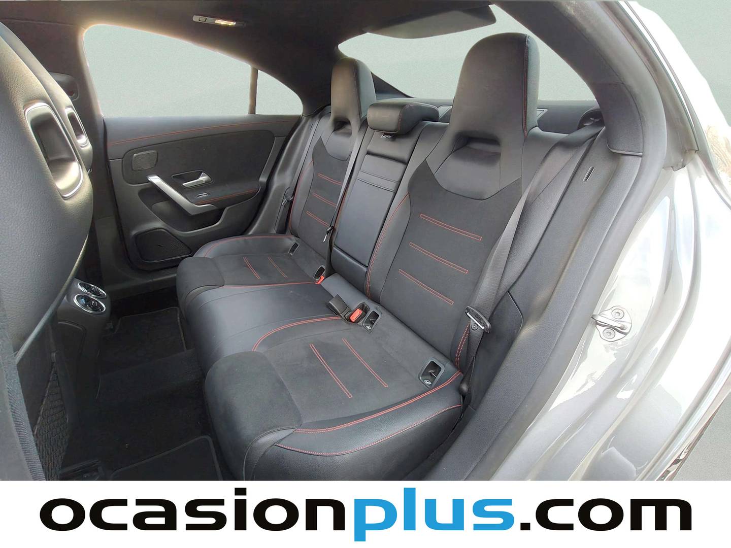 Foto asientos traseros Mercedes CLA Mercedes-Benz CLA 220 d (190 CV) Pack AMG