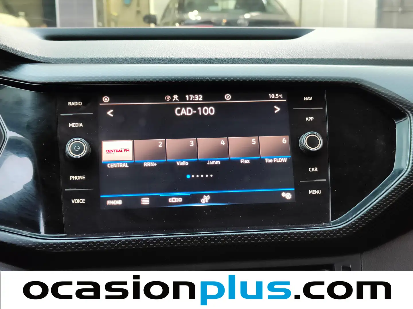 Foto Volkswagen T-Cross Volkswagen T-Cross Advance 1.0 TSI (110 CV) DSG