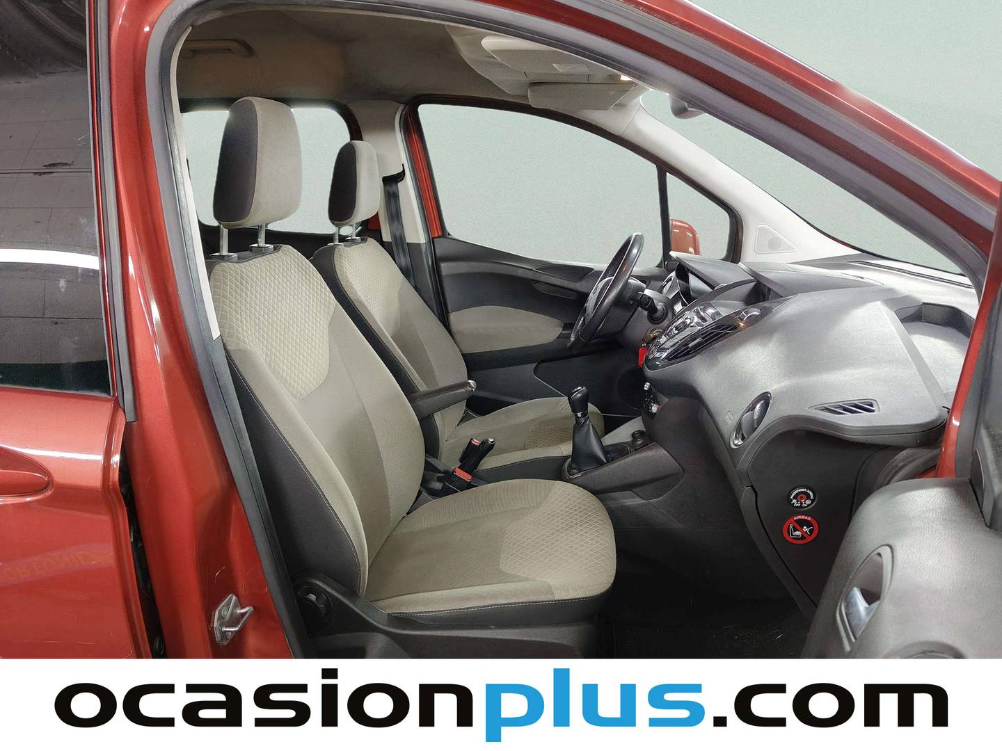 Foto Ford Tourneo Courier Ford Tourneo Courier 1.0 EcoBoost Titanium (100 CV)