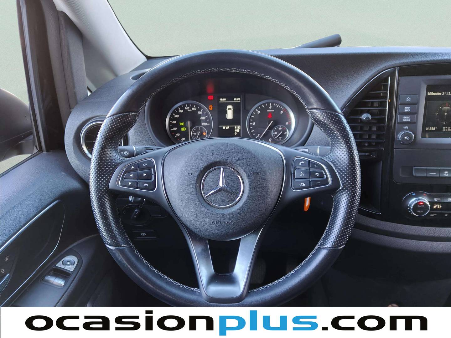 Mercedes Vito Mercedes Vito Combi 114 CDI Tourer Select Larga AT (136 CV) de segunda mano